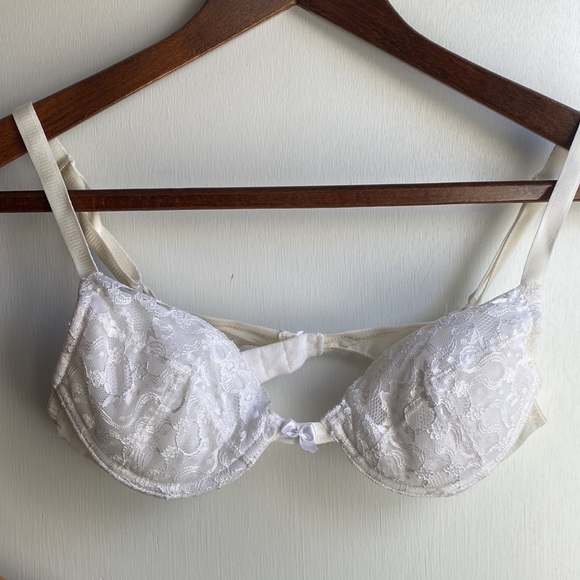 Vintage Vanity Fair Push Up Bras with Removable padding 1980s Wonder Bra Era 36A - Picture 4 of 15